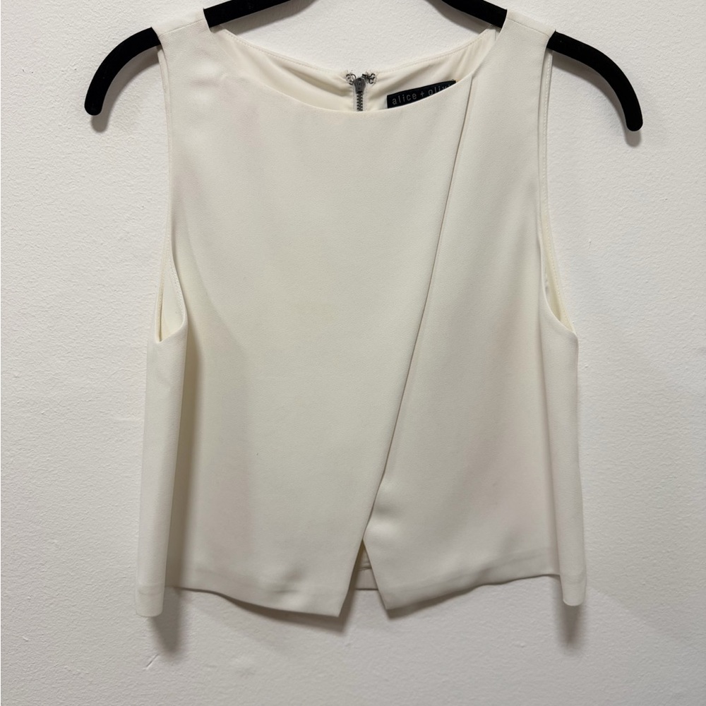 Alice + Olivia Cream Sleeveless Crop Top